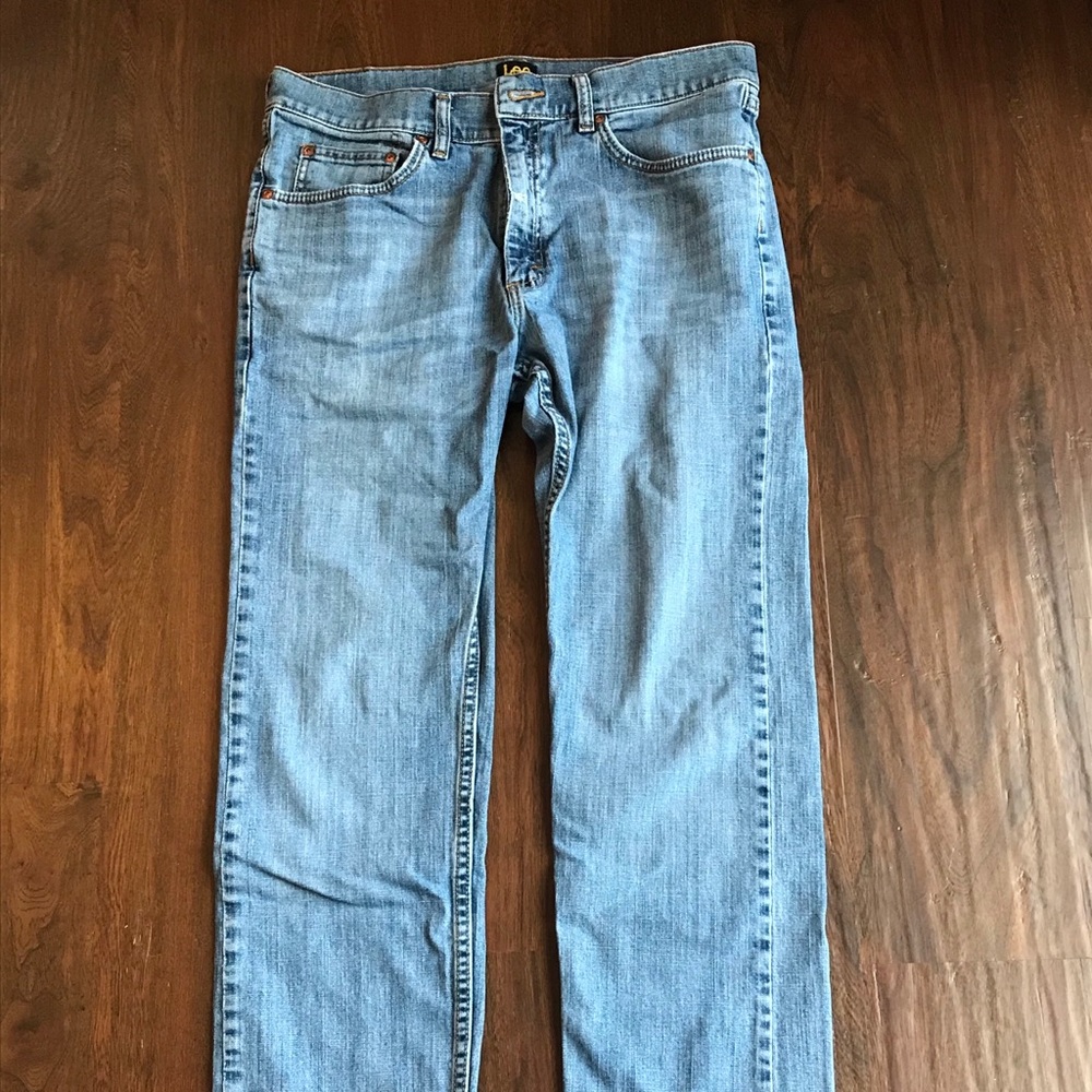 Lee Premium Select Classic Fit Blue Jeans (33/32)